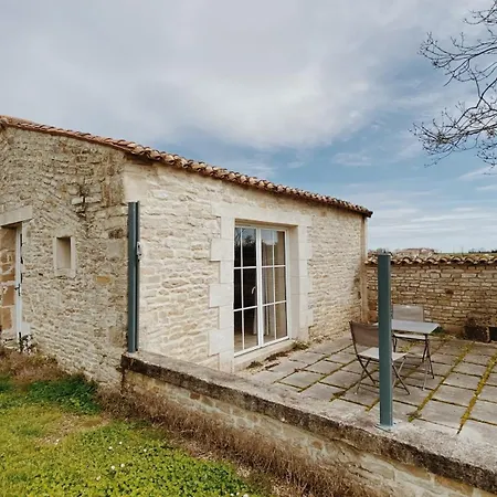 Holiday home Domaine De Saint Florent - Piscine & La Charriere