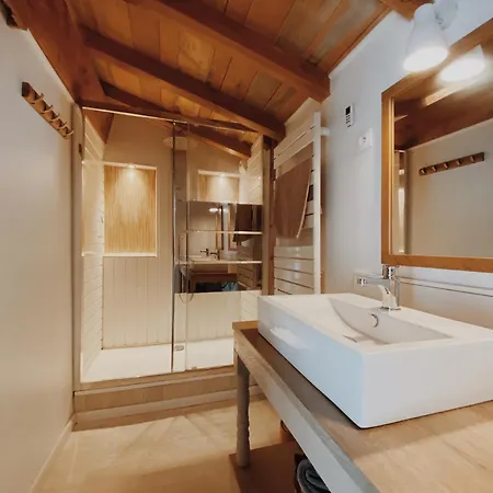 Domaine De Saint Florent - Piscine & Holiday home