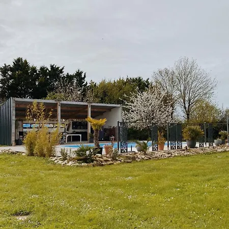 Domaine De Saint Florent - Piscine & *