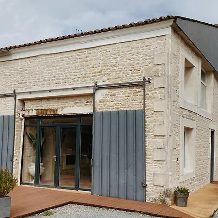 Сasa de vacaciones Domaine De Saint Florent - Piscine &